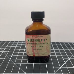 Vintage McKesson Tincture Merthiolate Full 1 oz Glass Medicine Bottle First Aid